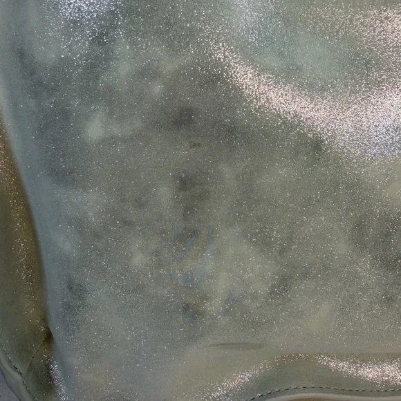 HOBO Leather Silver Metallic shoulder Bag - Picture 10 of 17